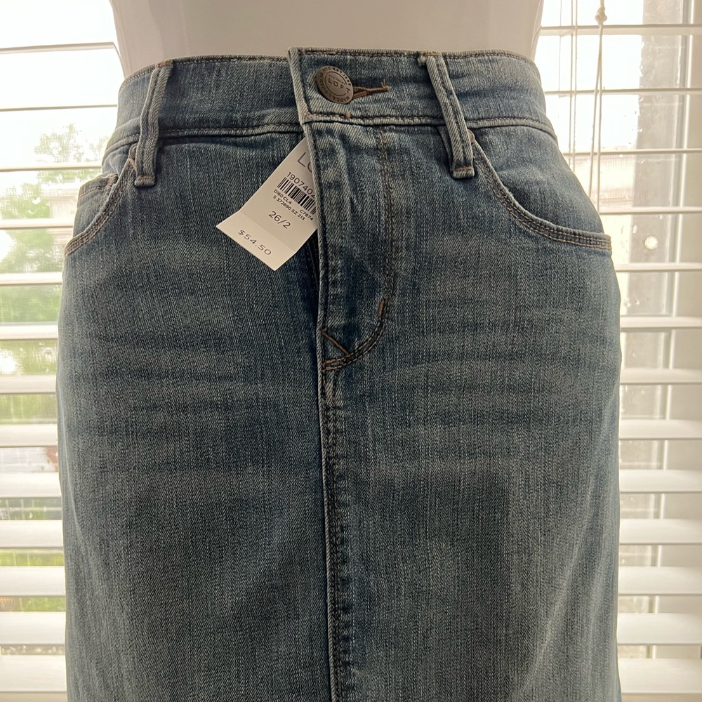 NWT Denim skirt 16” length
